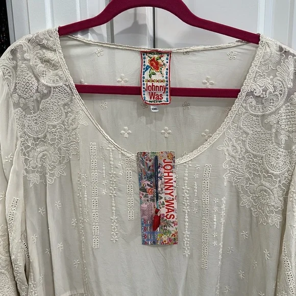 Johnny Was Classic, Vintage Ivory Embroidered Sheer Top, NWT - Picture 3 of 6